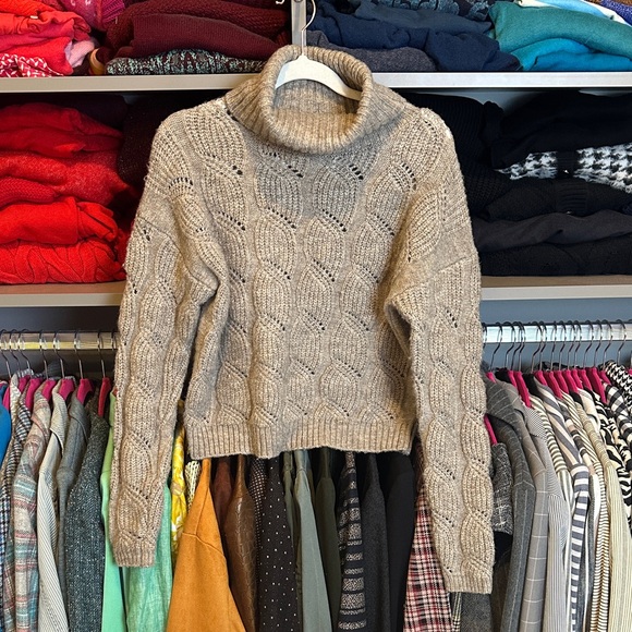 Pink Rose grayish taupe long sleeve turtleneck sweater size XS - Picture 1 of 3